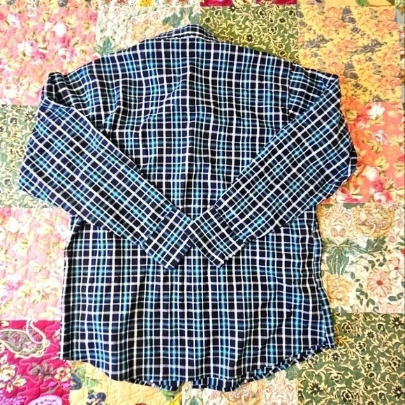 Wrangler pearl snaps shirt‎ - Picture 4 of 6